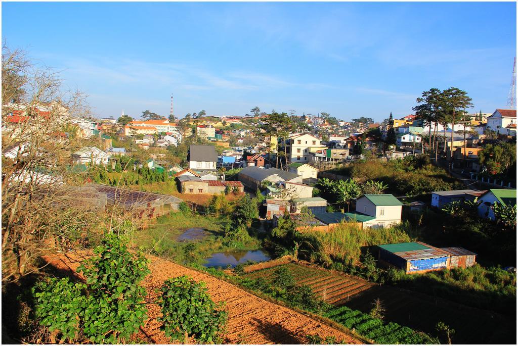 Hobbit Village Da Lat Exterior photo
